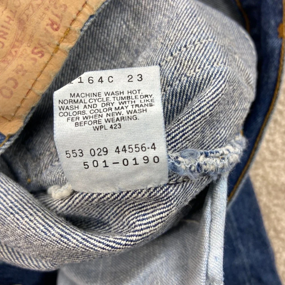 Vintage 1989 Levis 501 Jeans Mens 30x34 Stonewashed Button Fly Made in USA